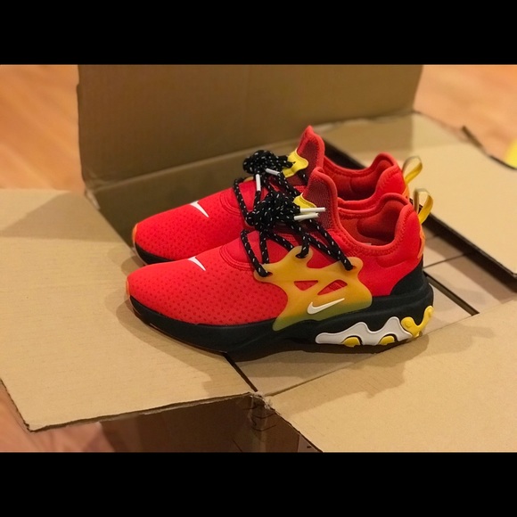 nike react presto chile red